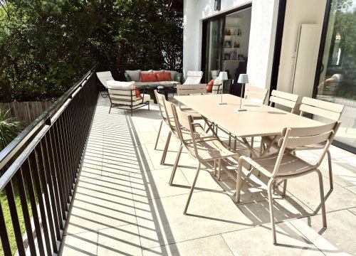 terrasse côté salle à manger (2)