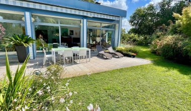G0287 Ferienhaus mit Pool und verwunschenem Garten